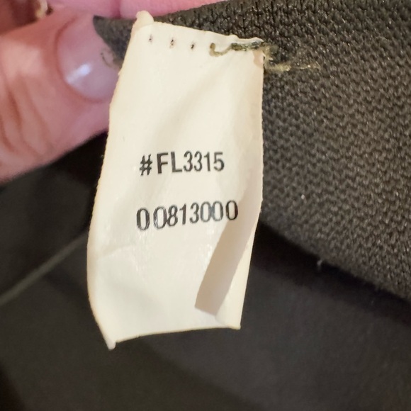 Olive Green High-Waisted Spanx Leggings with zipper ankles. Size Medium VGUC - Picture 9 of 9